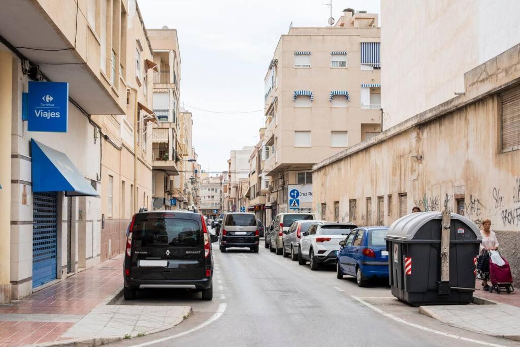 Acogedor Alojamiento A Pocos Metros De La Playa Santa Pola Luaran gambar
